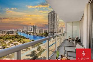 Upscale 1BR Bay & Marina View Resort Pool - 3