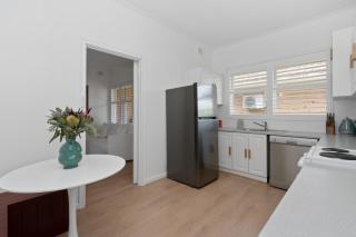 Oak and Olive - Glenelg - 7
