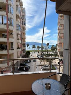 Iconic Seaview Apartment Lungomare Vlore - 0