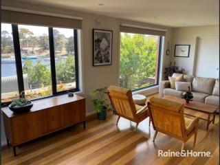 River Views on Rosny Bay - 8