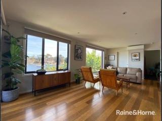 River Views on Rosny Bay - 5