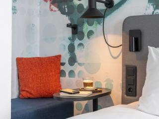 ibis Styles Delft City Centre - 1