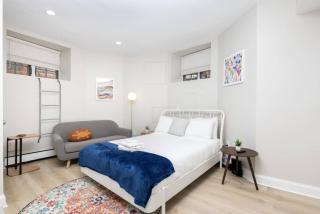 Petit Studio in Back Bay - 8