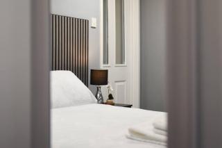 Air Maison - Cosy 1-Bedroom Apartment - 4mins to Pier - Pet Friendly with Shared Garden - 3