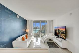 Chic 1-Bedroom Apartment Steps from the Ocean - 3