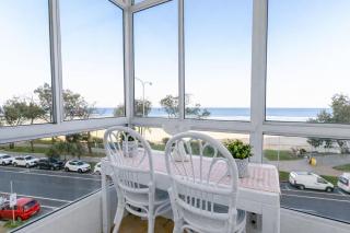 Coastal Retreat with Panoramic Ocean Views and Pool - 7
