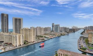 Ocean & Canal View Condo Resort Amenities 1905 - 6