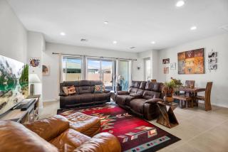 Desert Oasis I Private Ensuite and Family Friendly - 8