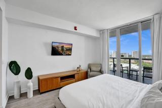 Amazing 1 Bedroom Resort Amenities Beach Pool 1504 - 1