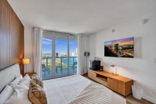 Canal View Condo 2 Balconies Gym Beach 8 Min 1904 - 4
