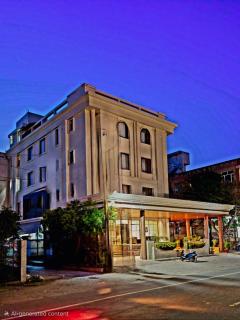 Hotel The Marque Mathura - 0