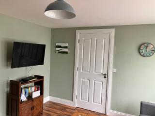 Silver Birch House - 8