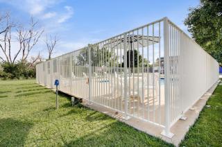 Motel 6-Salina, KS - 1