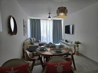 Spacious 2 Bedroom, 2 Bath Condo with Poolside View - 2