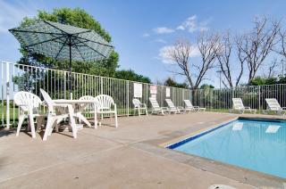 Motel 6-Salina, KS - Salina - 3