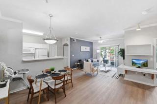 Spacious Dallas 2BR Near Downtown & Love Field - 4