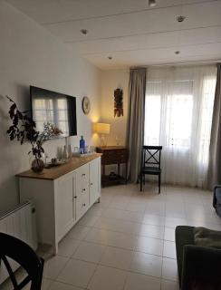2 bedrooms, 2 bathrooms, 2 balconys - 7