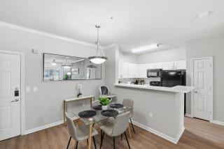 Modern Dallas Stay Near Love Field and Pool - 1