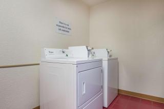 Motel 6-Waterloo, IA - Crossroads Mall - Cedar Falls - Waterloo - 2
