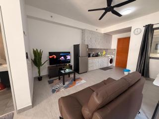 dgunduls homestay SUNSURIA SOHO by DGH - 8
