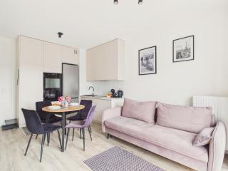 Metro Szwedzka Apartment AC & Parking by Solarento - 0