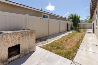 Renovated 4BR Home Near The BLVD & AV Hospital - 7