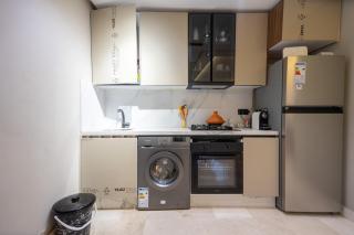 Modern Studio Apartment Fiber Wi-Fi Netflix - 4