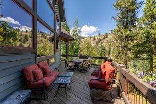 580 Elk Circle : 2 - 8
