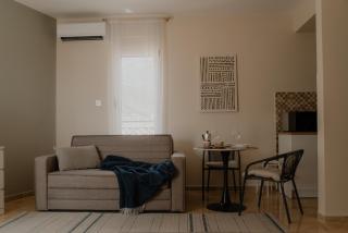 Modern Seaside Studio Apartment - 7