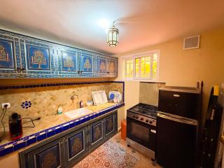Authentic Riad, Pool, WiFi, All commodities - 1