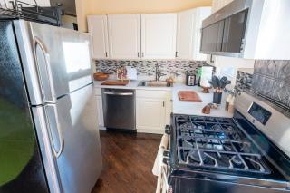Bucktown Private Condo - 3