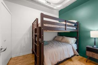 Luxury Fulton Market Condo - Prime Location - 4