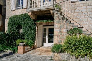 Waterfront Historical Villa Perast - 8