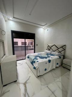 Nour - 4