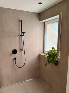 Seeliebe - Ferienwohnung Gartenzeit mit Seeblick - 1