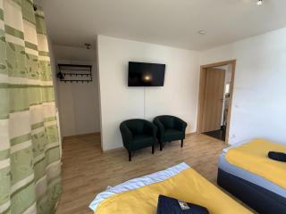 Cozy Apartment with Balcony and Parking in Tüddern - 8