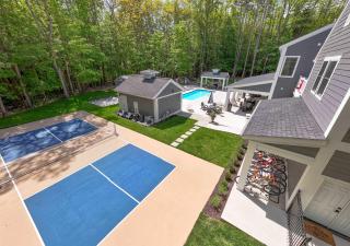 Pier Cove Estate - Pool Pickleball ADA-Friendly Luxury Getaway - 4