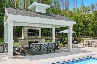 Pier Cove Estate - Pool Pickleball ADA-Friendly Luxury Getaway - 8