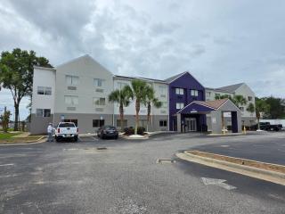 Sleep Inn & Suites Pensacola - University Area - 3