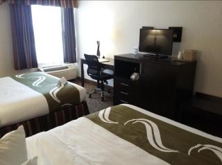 Quality Inn & Suites Escanaba North - 1