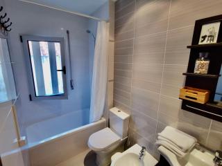 Sea View terrace, Beach 30m, Parking available, Air conditioning - 2