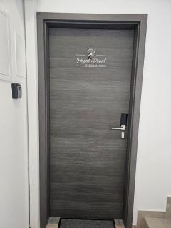 Royal Pearl - 3