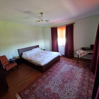Casa de pe deal - 6