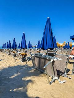 Gusti Beach Apartments - 9