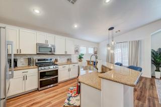 Good Day Stay, Pool, Hot tub, Travelers Perfect Home - 4