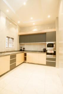 Ivy Homes and Apartments - 9