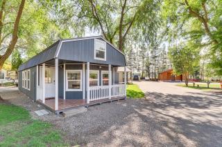 Gateway to Glacier! 2-Cabin Compound for Groups - 8