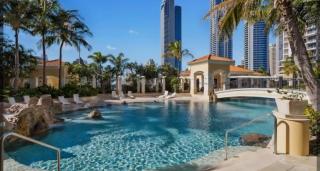 Oceanfront,Escape,Level27,Chevron Renaissance - 1
