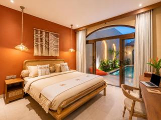 Villa Taman R a j a - P u t r i Stunning 2BR Villa North Canggu - 7
