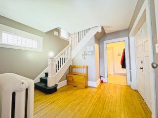 Prime and Precious location The Red House Room2 - 4